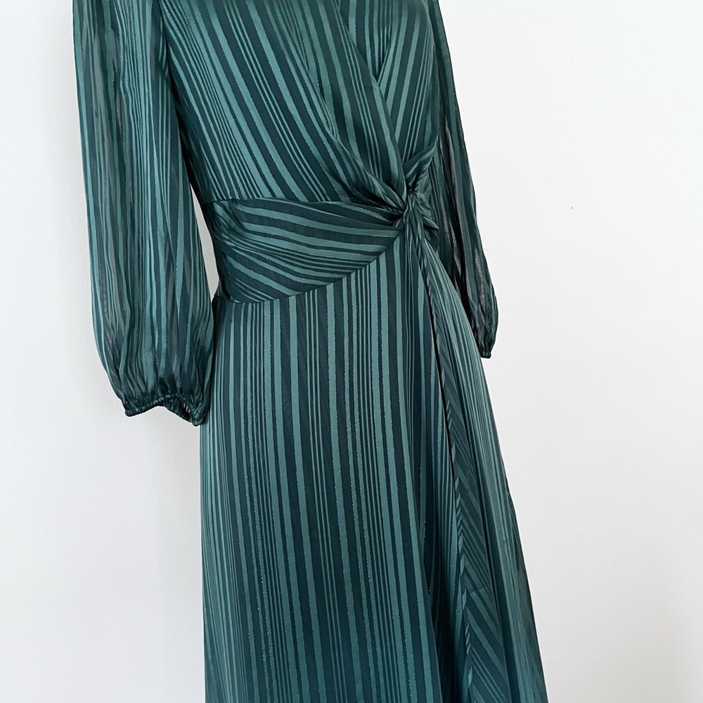 Maison Tara Deep Green Long Sleeve Dress - Picture 2 of 9